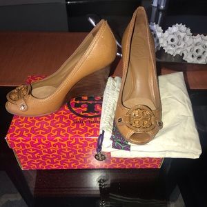 Tory Burch heel